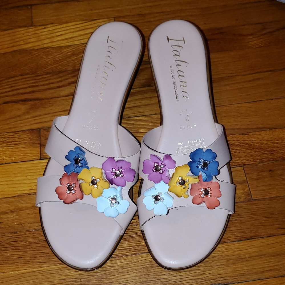 ITALIANA by Italian Shoemakers Women's Floral Sandals - Multicolor 9M